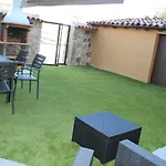Casa Fuente Salada - *