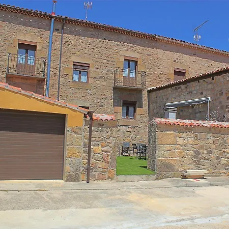 Casa Fuente Salada - *