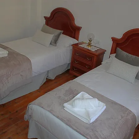 Casa Fuente Salada - *