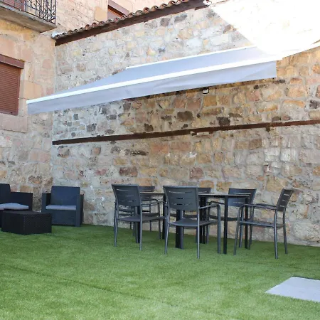 Casa Fuente Salada - *