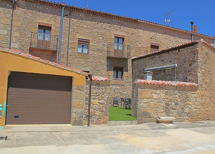 Casa Fuente Salada - *