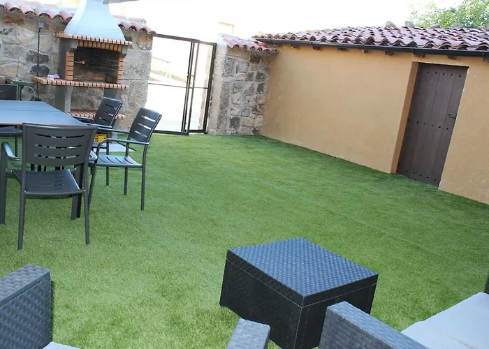 Casa Fuente Salada - *